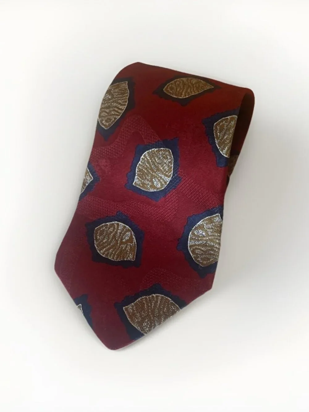 Vintage yApre For Tom James Red Medallion Silk Tie Made In USA Necktie